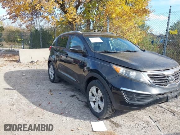 ✅ 2011 Kia Sportage LX • VIN: KNDPB3A2XB7053860 • Lot: 43566260. Wystawiony na IAAI z przebiegiem 157 672 mil. Bezpłatny archiwum sprzedaży aukcyjnych z USA i szczegółowy raport historii pojazdu na DreamBid. Zdjęcie 1.