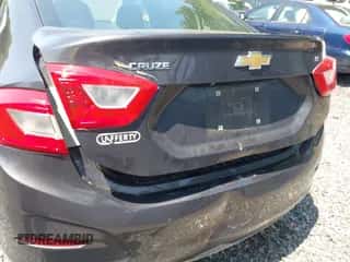 2016 Chevrolet Cruze LT с VIN 1G1BE5SM6G7254748, выставлен на аукционе IAAI как лот 42407601 с пробегом 109 154 миль миль и . История ставок и продаж доступна на DreamBid. Изображение 6.