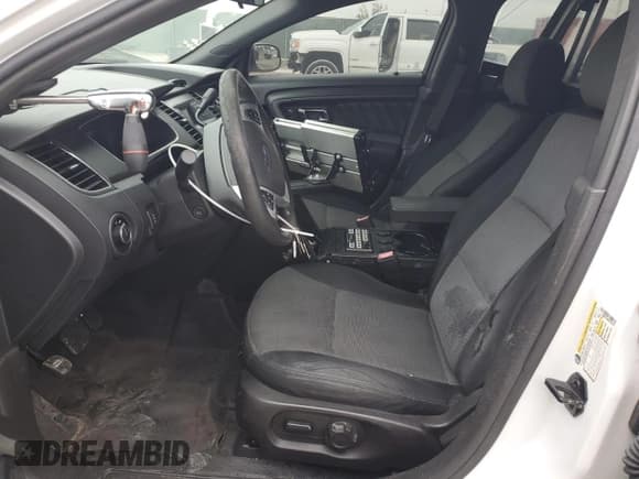 ✅ 2014 Ford Police Interceptor • VIN: 1FAHP2L88EG154875 • Лот: 41729005. Опубликован ранее на Copart с пробегом 96 129 миль. Бесплатный доступ к архиву аукционных продаж из США и подробный отчёт об истории автомобиля на DreamBid. Изображение 7.