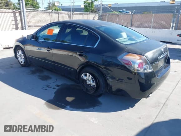✅ 2011 Nissan Altima S • VIN: 1N4AL2AP7BN502342 • Lot: 42239167. Listed on IAAI with 125,641 mi. Free auction sales archive from the USA and detailed vehicle history report at DreamBid. Image 3.