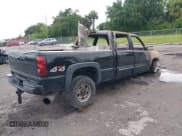 ✅ 2006 Chevrolet Silverado 2500HD LT3 • VIN: 1GCHK23D76F243379 • Лот: 42607702. Опубликован ранее на IAAI с пробегом Не указан. Бесплатный доступ к архиву аукционных продаж из США и подробный отчёт об истории автомобиля на DreamBid. Изображение 4.