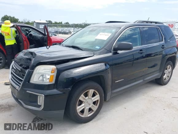 ✅ 2016 GMC Terrain SLE • VIN: 2GKFLNE35G6181863 • Lot: 42777453. Wystawiony na IAAI z przebiegiem 156 903 mil. Bezpłatny archiwum sprzedaży aukcyjnych z USA i szczegółowy raport historii pojazdu na DreamBid. Zdjęcie 2.