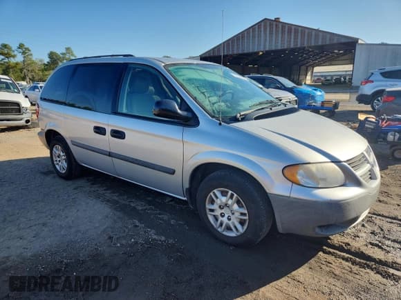 ✅ 2007 Dodge Caravan SE • VIN: 1D4GP25R17B238437 • Lot: 87222505. Wystawiony na Copart z przebiegiem 121 143 mil. Bezpłatny archiwum sprzedaży aukcyjnych z USA i szczegółowy raport historii pojazdu na DreamBid. Zdjęcie 4.