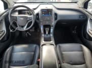 ✅ 2014 Chevrolet Volt • VIN: 1G1RB6E4XEU153526 • Lot: 80130254. Wystawiony na Copart z przebiegiem 112 298 mil. Bezpłatny archiwum sprzedaży aukcyjnych z USA i szczegółowy raport historii pojazdu na DreamBid. Zdjęcie 8.