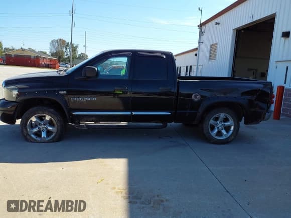 ✅ 2006 Dodge 1500 Laramie • VIN: 1D7HU18246S543714 • Lot: 43436054. Listed on IAAI with 193,497 mi. Free auction sales archive from the USA and detailed vehicle history report at DreamBid. Image 14.
