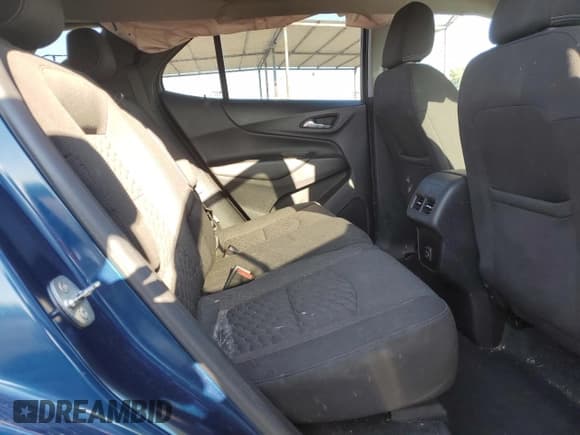 ✅ 2021 Chevrolet Equinox LT • VIN: 2GNAXTEV0M6138843 • Lot: 80565175. Listed on Copart with 82,470 mi. Free auction sales archive from the USA and detailed vehicle history report at DreamBid. Image 11.