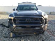 ✅ 2025 Toyota Tacoma SR5 • VIN: 3TMLB5JN0SM118404 • Lot: 90676845. Listed on Copart with 15,491 mi. Free auction sales archive from the USA and detailed vehicle history report at DreamBid. Image 5.