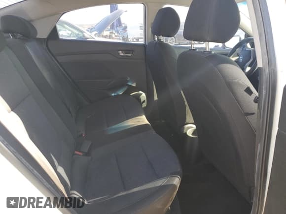 ✅ 2018 Hyundai Accent SE • VIN: 3KPC24A38JE012364 • Лот: 42385805. Опубликован ранее на Copart с пробегом 105 265 миль. Бесплатный доступ к архиву аукционных продаж из США и подробный отчёт об истории автомобиля на DreamBid. Изображение 10.