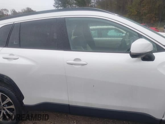 ✅ 2023 Toyota Corolla Cross XLE • VIN: 7MUDAAAG5PV062216 • Lot: 40851564. Listed on IAAI with 21,120 mi. Free auction sales archive from the USA and detailed vehicle history report at DreamBid. Image 14.