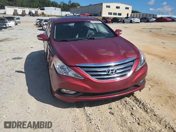 2014 Hyundai Sonata Limited z VIN 5NPEC4AC7EH823192, wystawiony jako Copart lot #86286355 z przebiegiem 98 713 mil mil oraz Szkoda całkowita • Salvage title. Historia ofert i sprzedaży dostępna na DreamBid. Obrazek 13.
