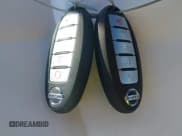 ✅ 2020 Nissan Rogue S • VIN: 5N1AT2MT1LC746032 • Lot: 43408672. Wystawiony na IAAI z przebiegiem 50 667 mil. Bezpłatny archiwum sprzedaży aukcyjnych z USA i szczegółowy raport historii pojazdu na DreamBid. Zdjęcie 11.