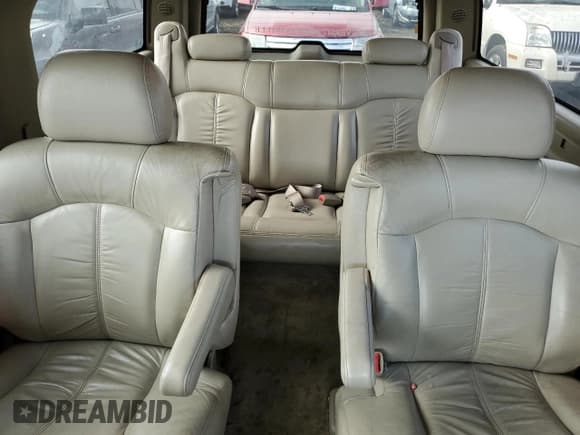 ✅ 2001 Chevrolet Suburban LS • VIN: 1GNFK16T51J192434 • Лот: 87090784. Опубликован ранее на Copart с пробегом 134 058 миль. Бесплатный доступ к архиву аукционных продаж из США и подробный отчёт об истории автомобиля на DreamBid. Изображение 10.