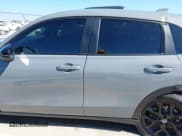 ✅ 2024 Honda HR-V Sport • VIN: 3CZRZ2H55RM736980 • Lot: 42799774. Wystawiony na IAAI z przebiegiem 17 106 mil. Bezpłatny archiwum sprzedaży aukcyjnych z USA i szczegółowy raport historii pojazdu na DreamBid. Zdjęcie 14.