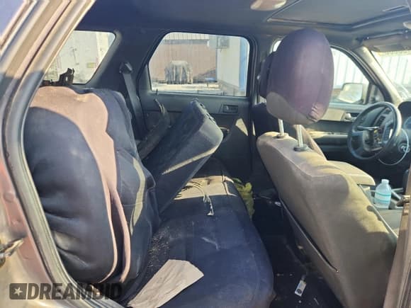 ✅ 2012 Ford Escape XLT • VIN: 1FMCU0DG4CKB71119 • Лот: 81465635. Опубликован ранее на Copart с пробегом 118 069 миль. Бесплатный доступ к архиву аукционных продаж из США и подробный отчёт об истории автомобиля на DreamBid. Изображение 10.