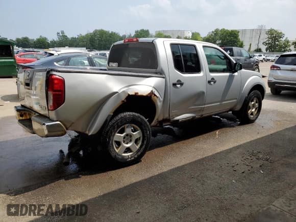 ✅ 2008 Nissan Frontier LE • VIN: 1N6AD07W48C431676 • Lot: 68113955. Wystawiony na Copart z przebiegiem 131 235 mil. Bezpłatny archiwum sprzedaży aukcyjnych z USA i szczegółowy raport historii pojazdu na DreamBid. Zdjęcie 3.