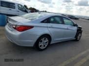 ✅ 2013 Hyundai Sonata GLS • VIN: 5NPEB4AC8DH700020 • Lot: 72547584. Listed on Copart with 71,684 mi. Free auction sales archive from the USA and detailed vehicle history report at DreamBid. Image 3.