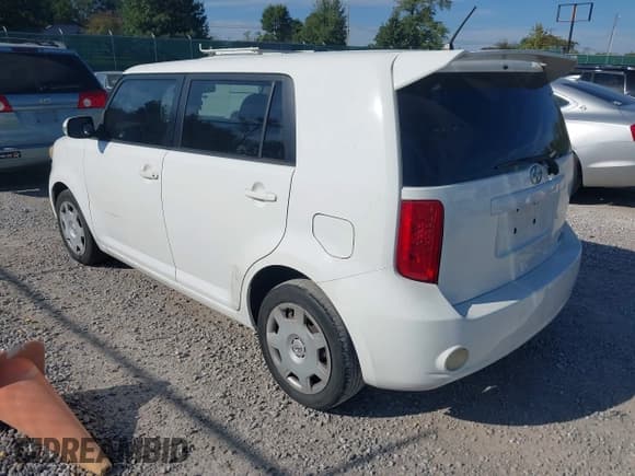 ✅ 2009 Scion xB • VIN: JTLKE50E691074568 • Lot: 43354635. Listed on IAAI with 229,399 mi. Free auction sales archive from the USA and detailed vehicle history report at DreamBid. Image 3.
