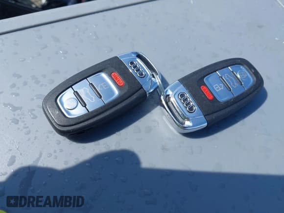 ✅ 2014 Audi allroad A4 Premium Plus • VIN: WA1UFAFL4EA073150 • Lot: 41913548. Listed on IAAI with 97,509 mi. Free auction sales archive from the USA and detailed vehicle history report at DreamBid. Image 11.