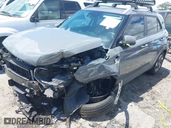✅ 2021 Hyundai Venue SEL • VIN: KMHRC8A31MU086354 • Lot: 42242139. Listed on IAAI with 81,963 mi. Free auction sales archive from the USA and detailed vehicle history report at DreamBid. Image 18.