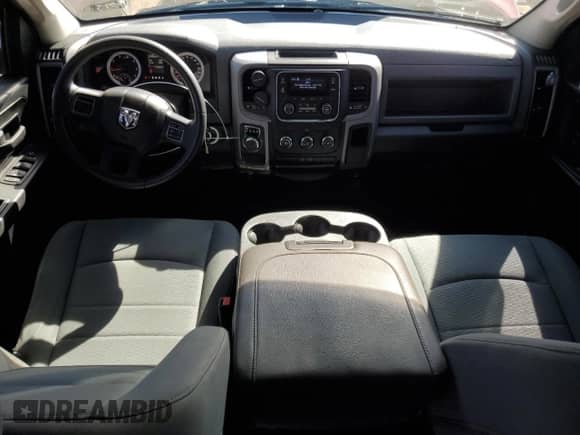 2014 Ram 1500 Tradesman z VIN 1C6RR6KGXES211266, wystawiony jako Copart lot #80246295 z przebiegiem 70 480 mil mil oraz Szkoda całkowita • Salvage title. Historia ofert i sprzedaży dostępna na DreamBid. Obrazek 8.