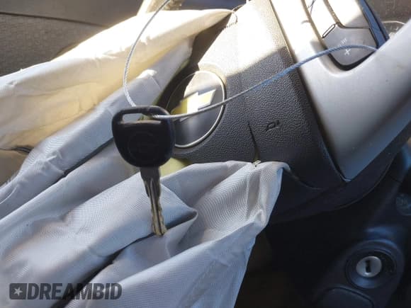 ✅ 2007 Chevrolet Equinox LT • VIN: 2CNDL63F876022871 • Лот: 41272231. Опубликован ранее на IAAI с пробегом 169 044 миль. Бесплатный доступ к архиву аукционных продаж из США и подробный отчёт об истории автомобиля на DreamBid. Изображение 11.