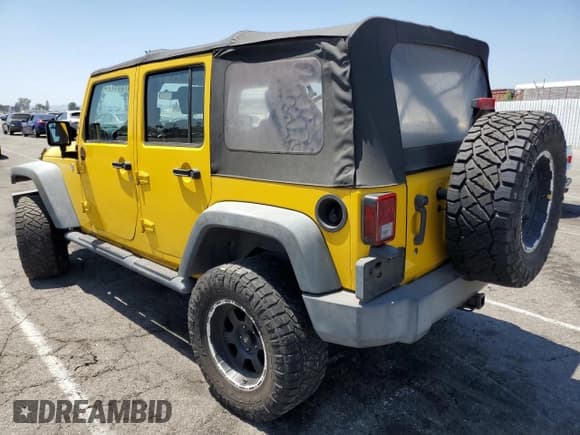 ✅ 2008 Jeep Wrangler Unlimited X • VIN: 1J4GA39198L523143 • Lot: 57351775. Listed on Copart with 84,492 mi. Free auction sales archive from the USA and detailed vehicle history report at DreamBid. Image 2.