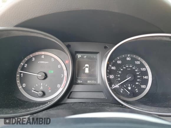 ✅ 2018 Hyundai Santa Fe 2.4L • VIN: 5NMZTDLB3JH053473 • Лот: 52537603. Опубликован ранее на Copart с пробегом 86 533 миль. Бесплатный доступ к архиву аукционных продаж из США и подробный отчёт об истории автомобиля на DreamBid. Изображение 9.