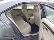 ✅ 2013 Ford Taurus Limited • VIN: 1FAHP2J8XDG153857 • Lot: 43604219. Wystawiony na IAAI z przebiegiem 138 085 mil. Bezpłatny archiwum sprzedaży aukcyjnych z USA i szczegółowy raport historii pojazdu na DreamBid. Zdjęcie 8.