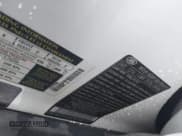 ✅ 2015 Land Rover Range Rover Autobiography • VIN: SALGV2TF4FA207689 • Lot: 43867747. Wystawiony na IAAI z przebiegiem 135 741 mil. Bezpłatny archiwum sprzedaży aukcyjnych z USA i szczegółowy raport historii pojazdu na DreamBid. Zdjęcie 9.