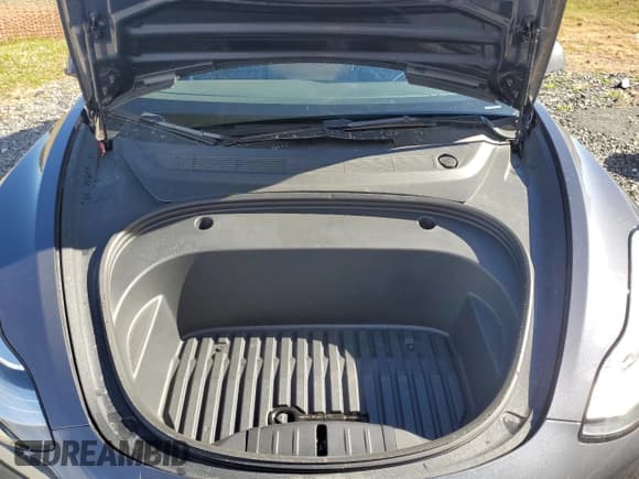 ✅ 2022 Tesla Model 3 Long Range • VIN: 5YJ3E1EB7NF243487 • Лот: 86697515. Опубликован ранее на Copart с пробегом 7 973 миль. Бесплатный доступ к архиву аукционных продаж из США и подробный отчёт об истории автомобиля на DreamBid. Изображение 12.