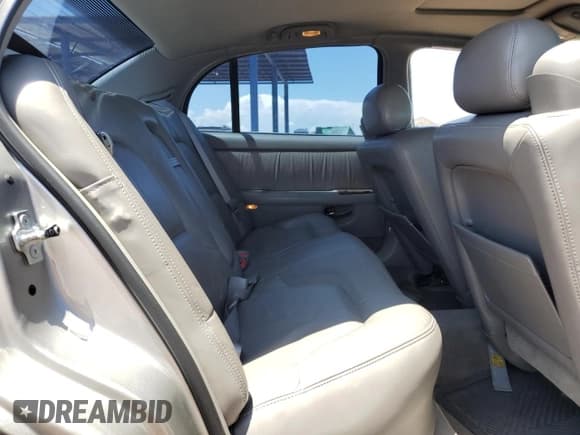 ✅ 2005 Buick Park Avenue • VIN: 1G4CW54K554107965 • Lot: 63410545. Wystawiony na Copart z przebiegiem 142 621 mil. Bezpłatny archiwum sprzedaży aukcyjnych z USA i szczegółowy raport historii pojazdu na DreamBid. Zdjęcie 10.