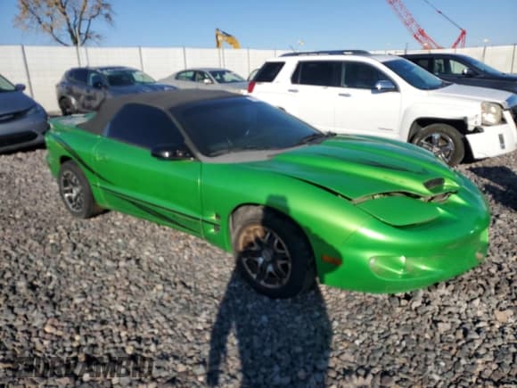 ✅ 2002 Pontiac Firebird Firebird • VIN: 2G2FS32K122101185 • Lot: 90701735. Listed on Copart with 156,371 mi. Free auction sales archive from the USA and detailed vehicle history report at DreamBid. Image 4.