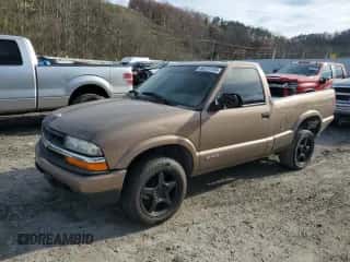 2002 Chevrolet S-10 LS с VIN 1GCCS145528161418, выставлен на аукционе Copart как лот 80237174 с пробегом 137 977 миль миль и Списание • Salvage title. История ставок и продаж доступна на DreamBid. Изображение 1.