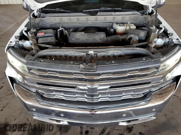 ✅ 2020 Chevrolet Silverado 1500 LTZ • VIN: 3GCUYGEL4LG260147 • Lot: 47119355. Wystawiony na Copart z przebiegiem 95 710 mil. Bezpłatny archiwum sprzedaży aukcyjnych z USA i szczegółowy raport historii pojazdu na DreamBid. Zdjęcie 11.