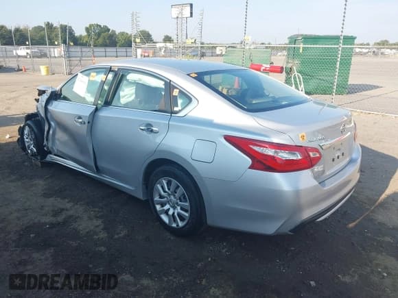 ✅ 2017 Nissan Altima SV • VIN: 1N4AL3AP0HC113178 • Lot: 42940019. Listed on IAAI with 108,534 mi. Free auction sales archive from the USA and detailed vehicle history report at DreamBid. Image 3.