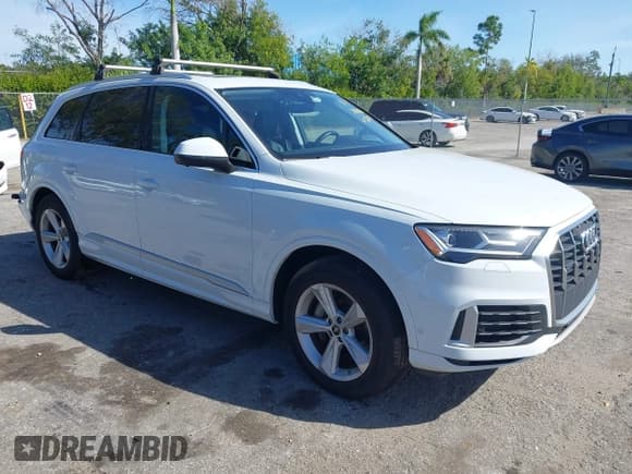 ✅ 2022 Audi Q7 Premium • VIN: WA1AXBF74ND012257 • Lot: 43674406. Wystawiony na IAAI z przebiegiem 64 819 mil. Bezpłatny archiwum sprzedaży aukcyjnych z USA i szczegółowy raport historii pojazdu na DreamBid. Zdjęcie 1.