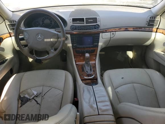 ✅ 2005 Mercedes-Benz E 320 • VIN: WDBUF65J15A649763 • Лот: 82385215. Опубликован ранее на Copart с пробегом Не указан. Бесплатный доступ к архиву аукционных продаж из США и подробный отчёт об истории автомобиля на DreamBid. Изображение 8.