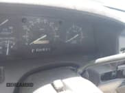 ✅ 1997 Ford F-250 • VIN: 1FTHW25F3VEC11651 • Lot: 42608096. Wystawiony na IAAI z przebiegiem Nie podano. Bezpłatny archiwum sprzedaży aukcyjnych z USA i szczegółowy raport historii pojazdu na DreamBid. Zdjęcie 7.