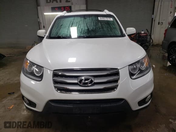 ✅ 2012 Hyundai Santa Fe Limited • VIN: 5XYZKDAG6CG110098 • Lot: 84957014. Listed on Copart with 133,418 mi. Free auction sales archive from the USA and detailed vehicle history report at DreamBid. Image 5.