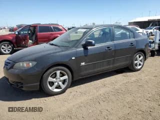 ✅ 2005 Mazda 3 s • VIN: JM1BK323951261348 • Лот: 54508185. Опубликован ранее на Copart с пробегом 128 198 миль. Бесплатный доступ к архиву аукционных продаж из США и подробный отчёт об истории автомобиля на DreamBid. Изображение 1.