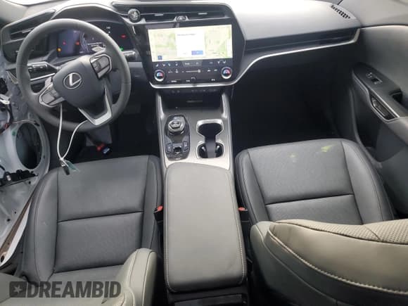 ✅ 2024 Lexus RZ 450e Premium • VIN: JTJAAAAB3RA024935 • Lot: 67777225. Listed on Copart with 5,657 mi. Free auction sales archive from the USA and detailed vehicle history report at DreamBid. Image 8.