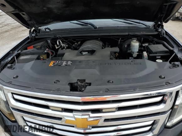 ✅ 2018 Chevrolet Tahoe LS • VIN: 1GNSCAKC2JR392304 • Lot: 81493075. Wystawiony na Copart z przebiegiem Nie podano. Bezpłatny archiwum sprzedaży aukcyjnych z USA i szczegółowy raport historii pojazdu na DreamBid. Zdjęcie 12.