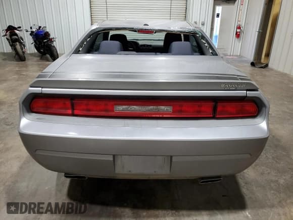 ✅ 2013 Dodge Challenger R/T • VIN: 2C3CDYBT2DH653569 • Lot: 62762874. Wystawiony na Copart z przebiegiem 161 726 mil. Bezpłatny archiwum sprzedaży aukcyjnych z USA i szczegółowy raport historii pojazdu na DreamBid. Zdjęcie 6.