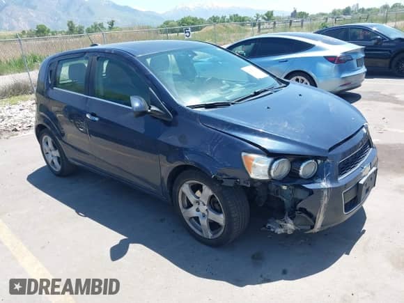 2016 Chevrolet Sonic LTZ с VIN 1G1JE6SBXG4140804, выставлен на аукционе IAAI как лот 42328689 с пробегом 169 702 миль миль и . История ставок и продаж доступна на DreamBid. Изображение 1.