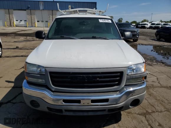 ✅ 2006 GMC Sierra 1500 Work Truck • VIN: 1GTEC14V46E202277 • Lot: 71646195. Listed on Copart with 275,644 mi. Free auction sales archive from the USA and detailed vehicle history report at DreamBid. Image 5.