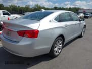 ✅ 2017 Chevrolet Impala LT • VIN: 2G1105S34H9155377 • Лот: 43204912. Опубликован ранее на IAAI с пробегом 172 826 миль. Бесплатный доступ к архиву аукционных продаж из США и подробный отчёт об истории автомобиля на DreamBid. Изображение 4.