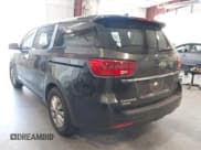 ✅ 2020 Kia Sedona EX • VIN: KNDMB5C15L6593188 • Lot: 42643755. Wystawiony na IAAI z przebiegiem 144 167 mil. Bezpłatny archiwum sprzedaży aukcyjnych z USA i szczegółowy raport historii pojazdu na DreamBid. Zdjęcie 3.