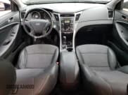 ✅ 2011 Hyundai Sonata SE • VIN: 5NPEC4AC9BH098836 • Lot: 72466224. Listed on Copart with 124,982 mi. Free auction sales archive from the USA and detailed vehicle history report at DreamBid. Image 8.