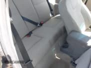 ✅ 2008 Ford Focus S • VIN: 1FAHP32N68W270406 • Lot: 42530731. Wystawiony na IAAI z przebiegiem 214 700 mil. Bezpłatny archiwum sprzedaży aukcyjnych z USA i szczegółowy raport historii pojazdu na DreamBid. Zdjęcie 8.