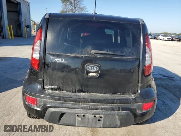 ✅ 2012 Kia Soul • VIN: KNDJT2A59C7468970 • Лот: 91579625. Опубликован ранее на Copart с пробегом 156 416 миль. Бесплатный доступ к архиву аукционных продаж из США и подробный отчёт об истории автомобиля на DreamBid. Изображение 6.